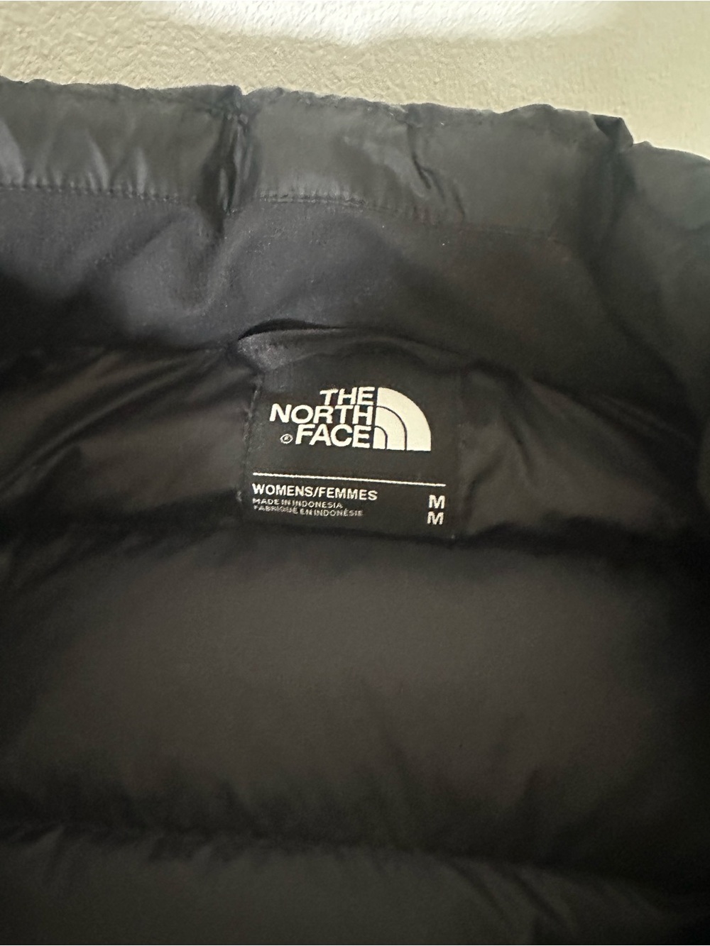 The North Face Black Long Down Puffer Coat with detachable down hood. - Picture 4 of 5